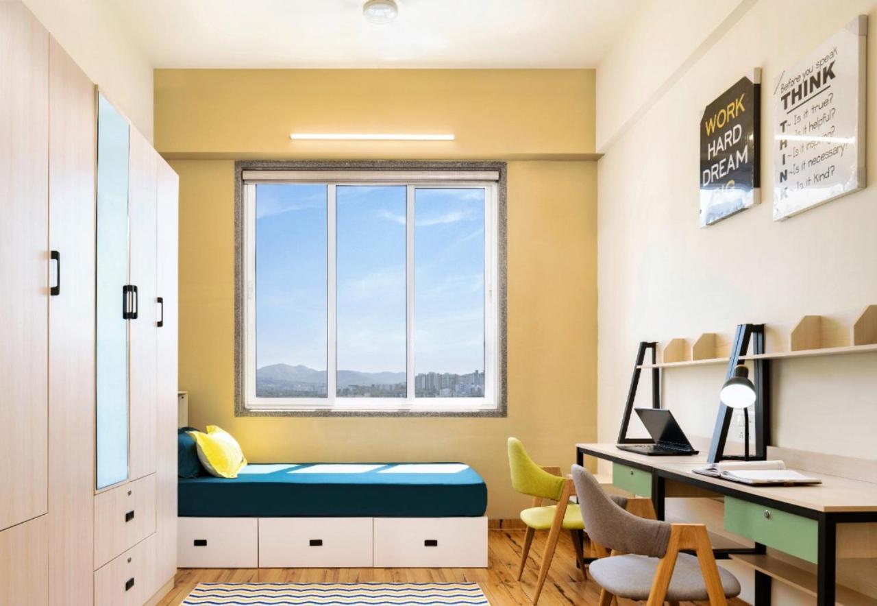 Couch & Cheese Homestel The Most Luxurious Hostel For Working Professionals & Students Pune Esterno foto