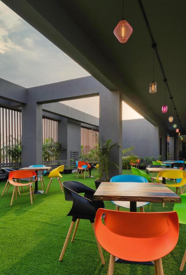 Couch & Cheese Homestel The Most Luxurious Hostel For Working Professionals & Students Pune Esterno foto